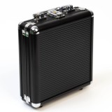 Покер в черном кейсе, 100 фишек, 5 кубиков, 2 колоды карт, с номиналом, 49x25 см (9225149)